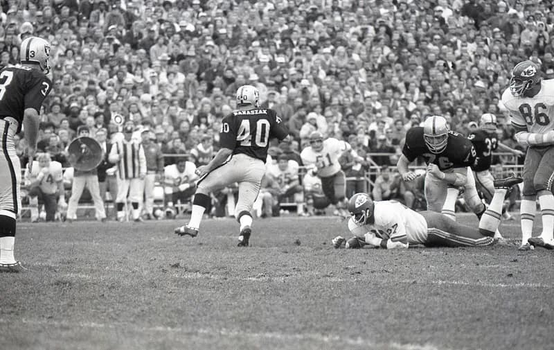 Super Bowl Winner Dies at 82